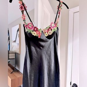 HARMONY MIDAXI DRESS - FLORAL DETAIL CUP BUST SATIN DRESS IN BLACK